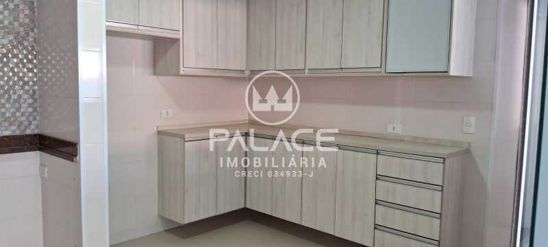 Imagens do imóveis casa à venda em residencial santa luzia, charqueada 3 quartos 200m²