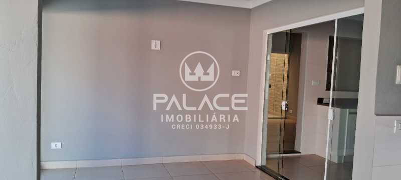 Imagens do imóveis casa à venda em residencial santa luzia, charqueada 3 quartos 200m²