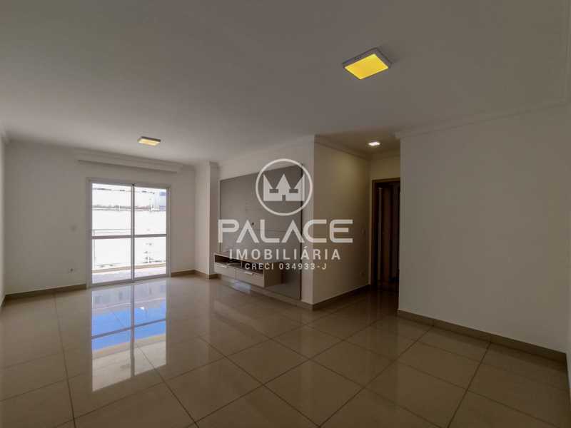 Imagens do imóveis Apartamento :  / Residencial / Alto