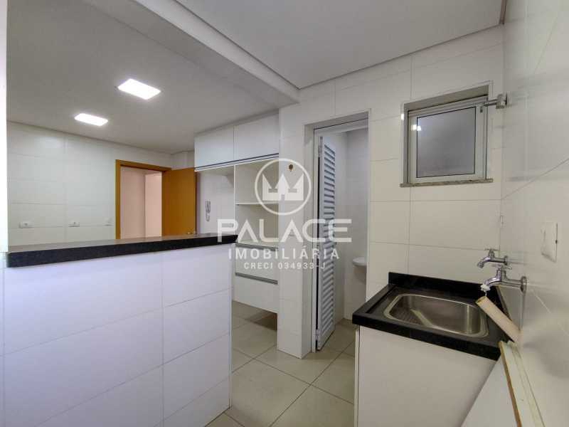 Imagens do imóveis Apartamento :  / Residencial / Alto