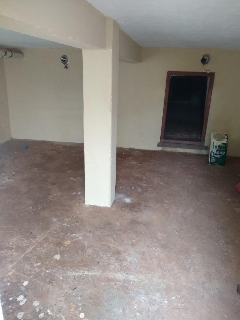 Casa com 3 dormitórios para alugar / Centro