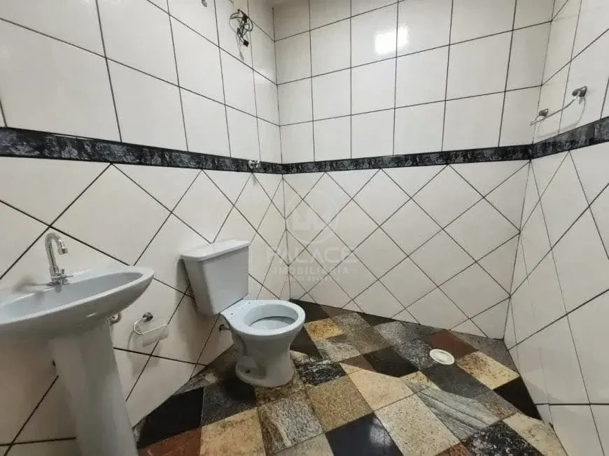 Barracão disponivel para locação