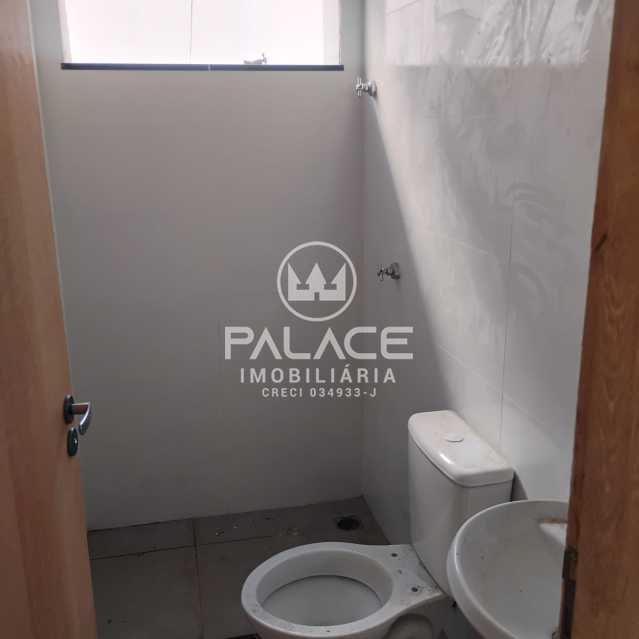 Imagens do imóveis Barracão :  / Comercial / Piracicamirim