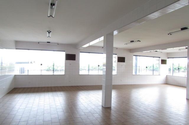 Salão para alugar, 130 m²  - Vila Areião - Piracicaba-SP