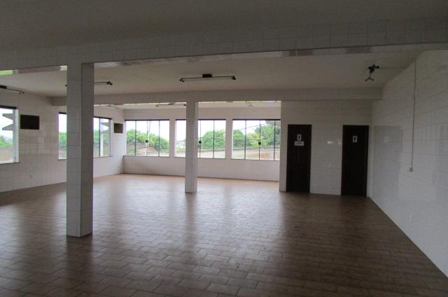 Salão para alugar, 130 m²  - Vila Areião - Piracicaba-SP