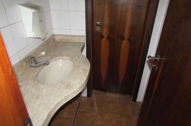 Salão para alugar, 130 m²  - Vila Areião - Piracicaba-SP
