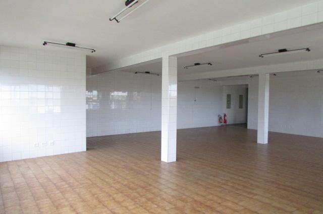 Salão para alugar, 130 m²  - Vila Areião - Piracicaba-SP