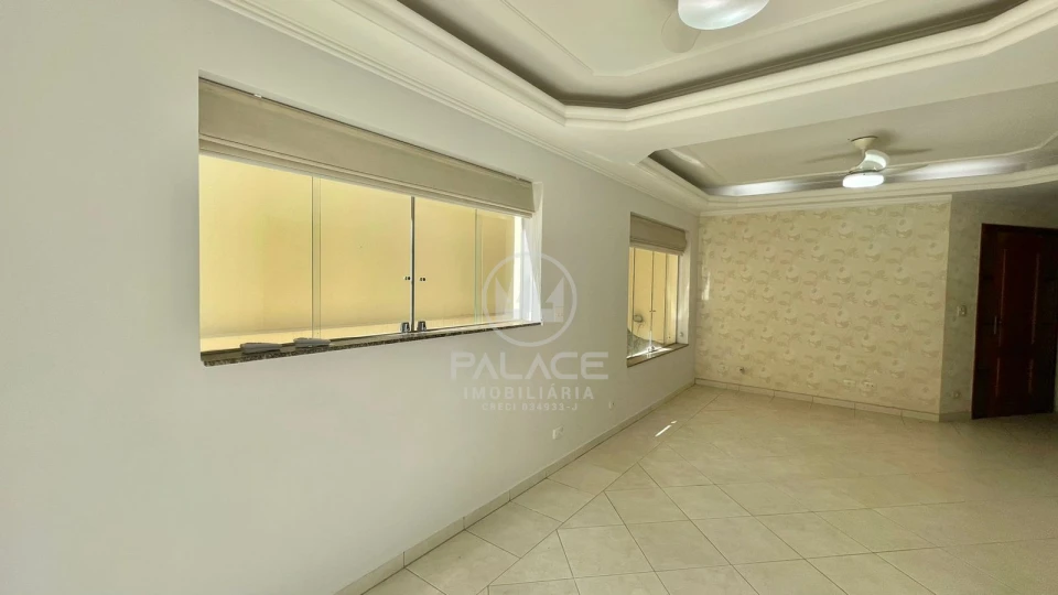 CASA / LOCACAO / 3 SUITES / CONDOMINIO / TERRAS IV