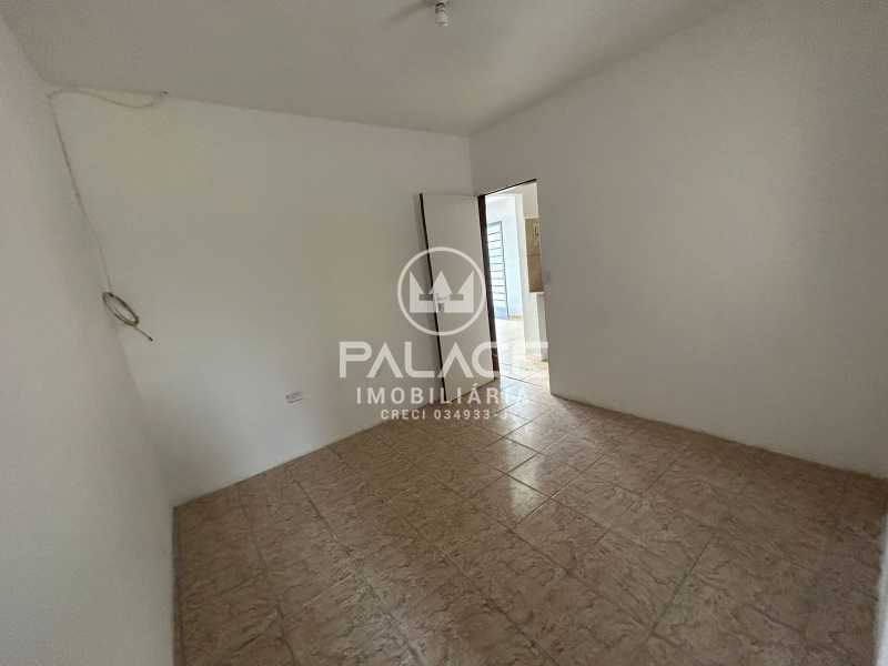 Casa de rua :  / Residencial / Vila Industrial