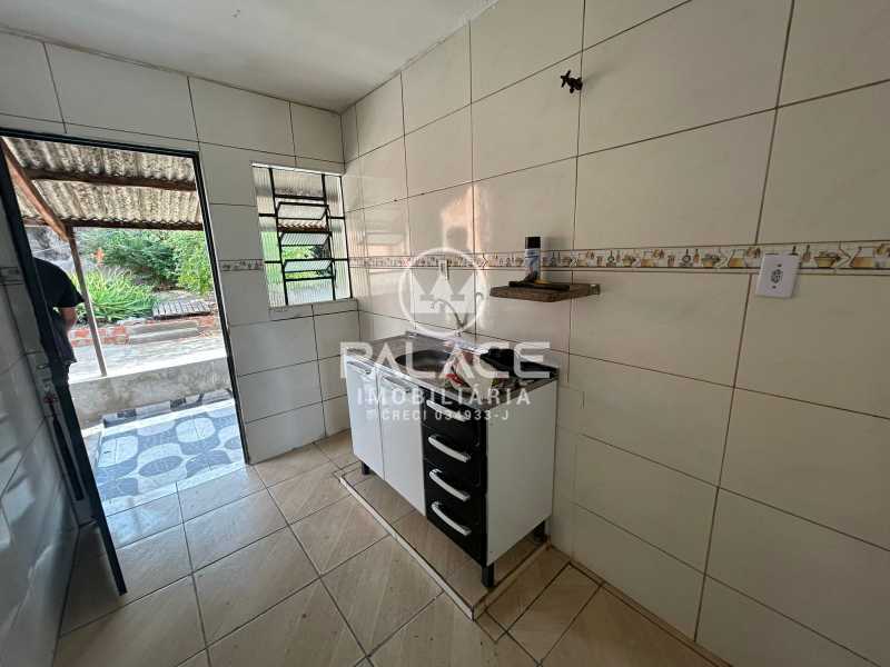 Casa de rua :  / Residencial / Vila Industrial