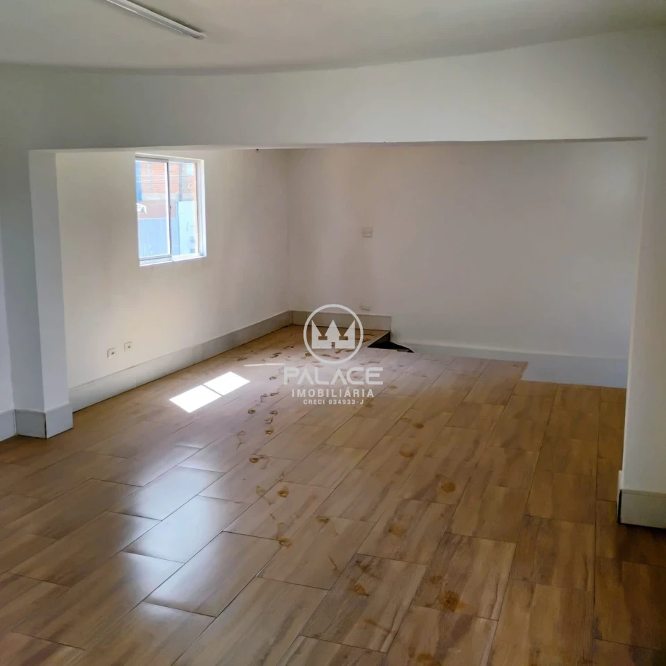 Barracão disponivel para locação no bairro Santa Rosa