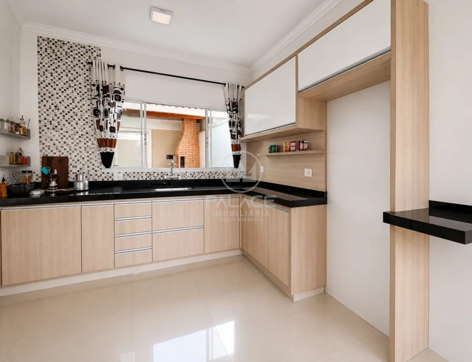 CASA PARA LOCAÇÃO / 3 QUARTOS / AGUA BRANCA