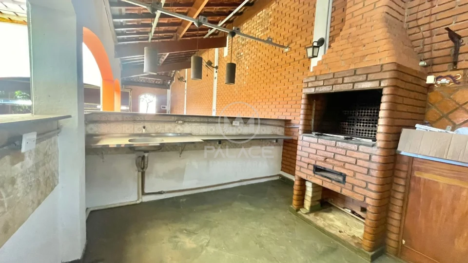 CASA / COMERCIAL / LOCACAO / 300m² / CASTELINHO / PIRACICABA