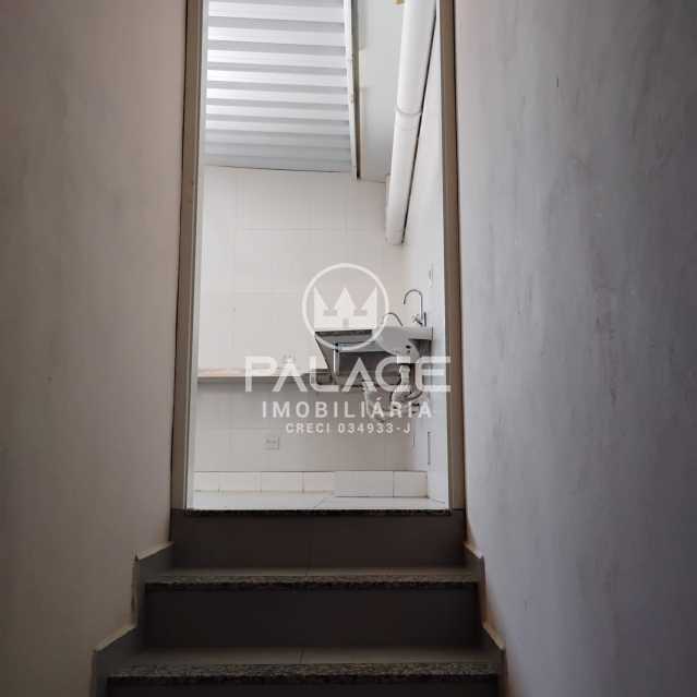 Imagens do imóveis Barracão :  / Comercial / Santa Terezinha