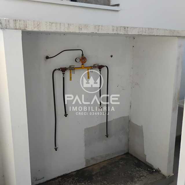 Imagens do imóveis Barracão :  / Comercial / Santa Terezinha