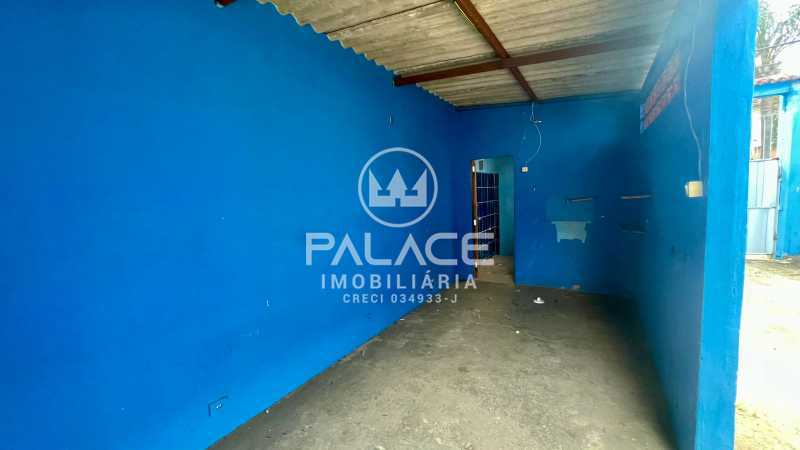 Imagens do imóveis Salão :  / Comercial / Centro