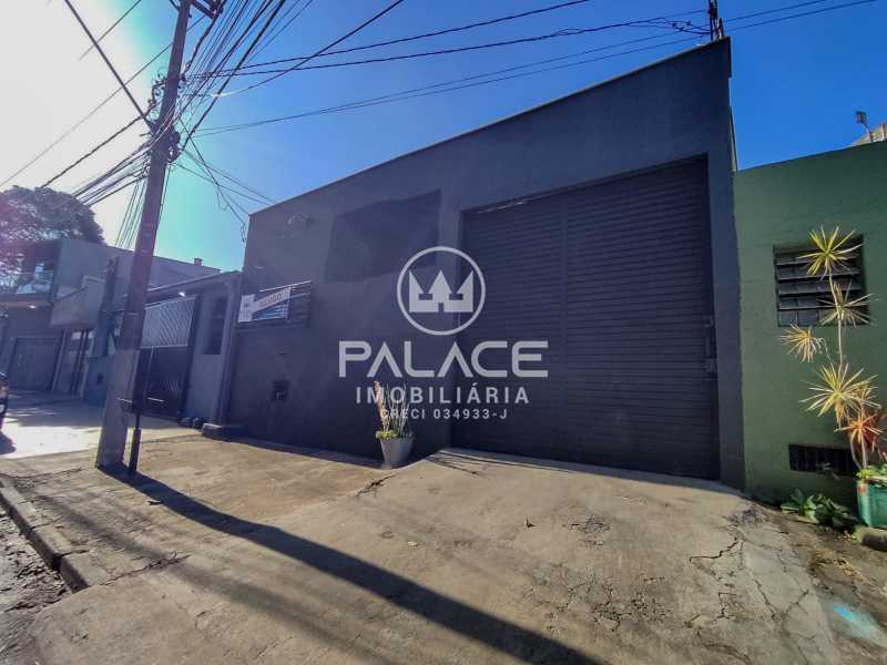 Imagens do imóveis Barracão :  / Comercial / São Luiz