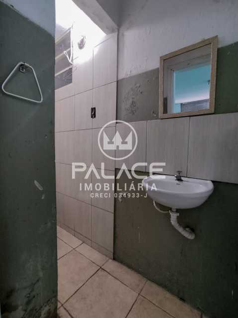 Imagens do imóveis Barracão :  / Comercial / São Luiz