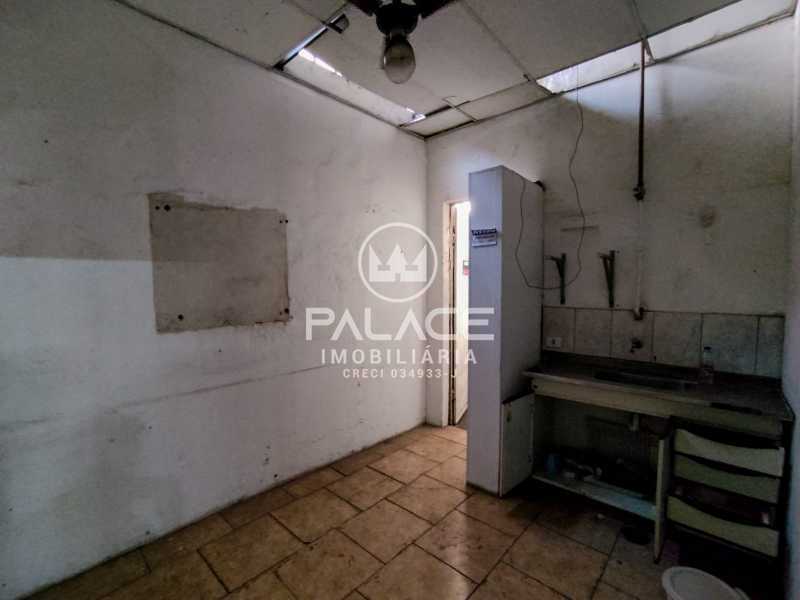 Imagens do imóveis Barracão :  / Comercial / São Luiz