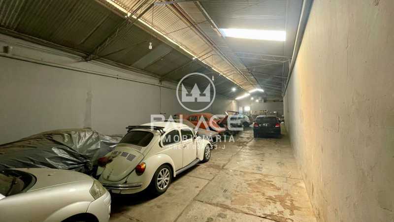 Imagens do imóveis Barracão :  / Comercial / Paulicéia