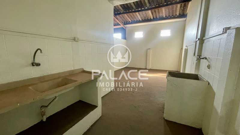 Imagens do imóveis Barracão :  / Comercial / Paulicéia