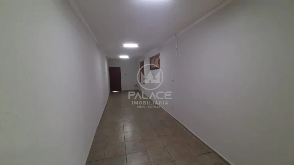 CASA PARA LOCAÇÃO /  3 QUARTOS / 5 VAGAS DE GARAGEM /COMERCIAL /  RESIDENCIAL