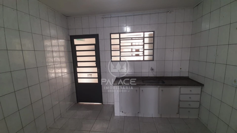 CASA 3 QUARTOS / MONTE LIBANO