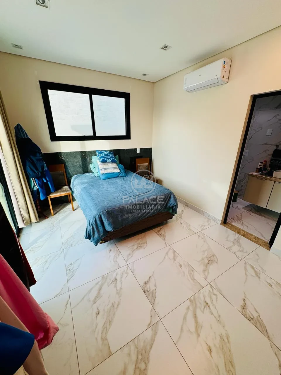 Casa à Venda no Condominio Residencial Canadá