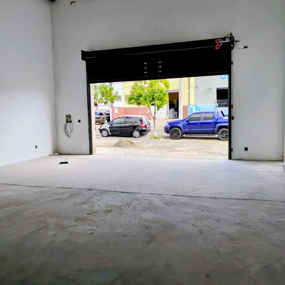 Barracão disponivel para locação