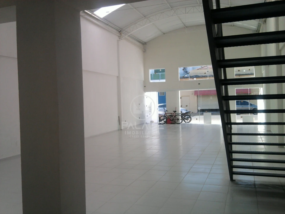 Comercial Para Alugar Cidade Alta Piracicaba