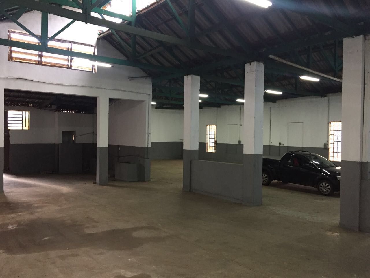 Imagens do imóveis Barracão à venda, 853 m² - Centro - Limeira-SP