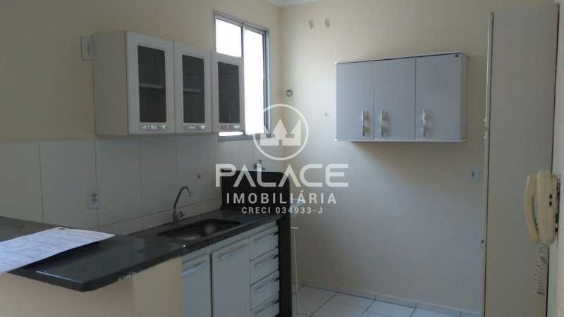 Imagens do imóveis Apartamento :  / Residencial / Piracicamirim
