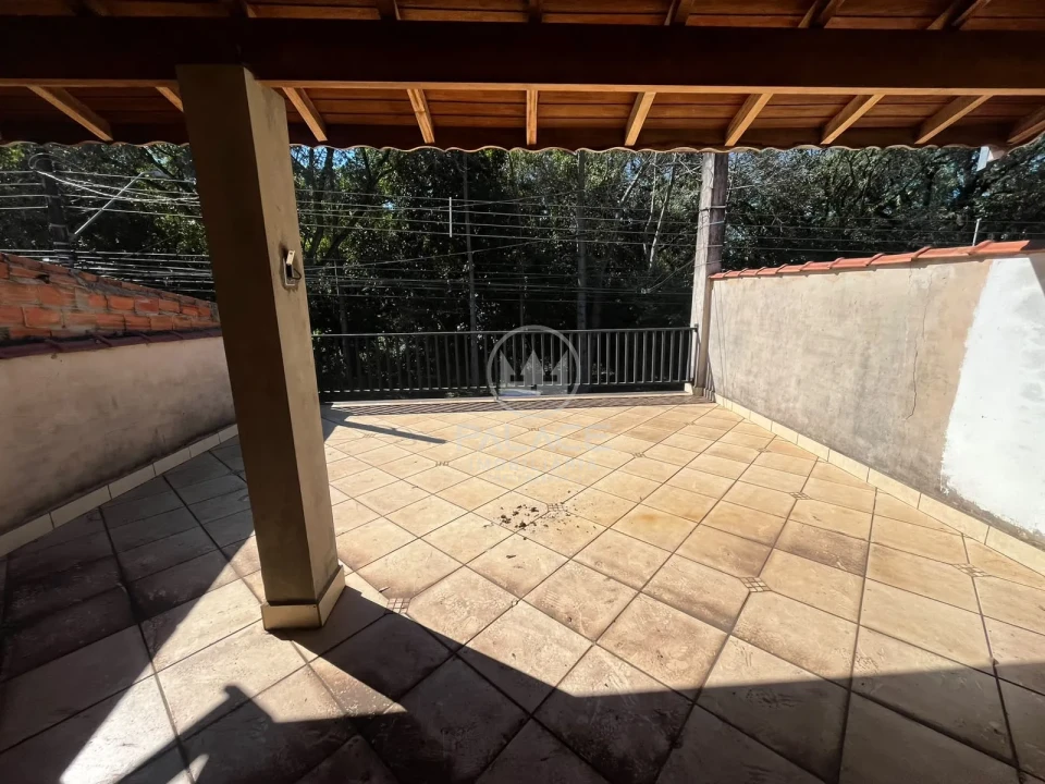Casa para alugar, 3 quartos, sendo 1 suíte, 2 vagas, no Santa Rosa em Piracicaba / SP