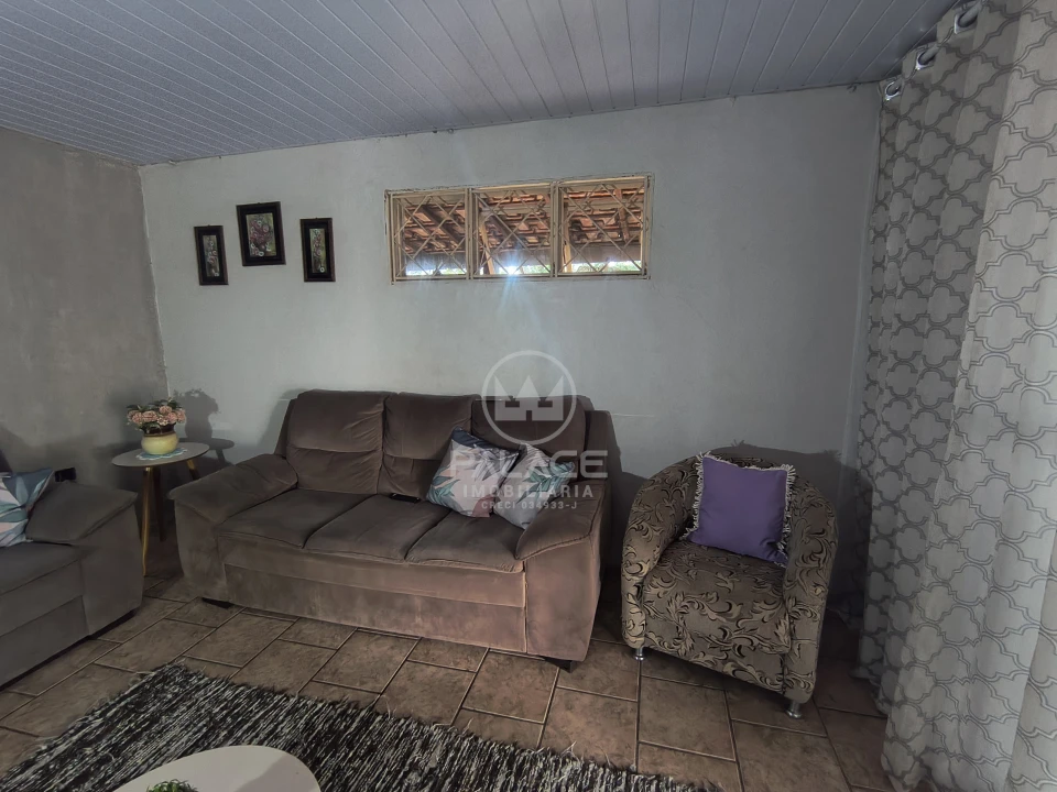 Imagens do imóveis Casa  de esquina excelente á venda na Balbo