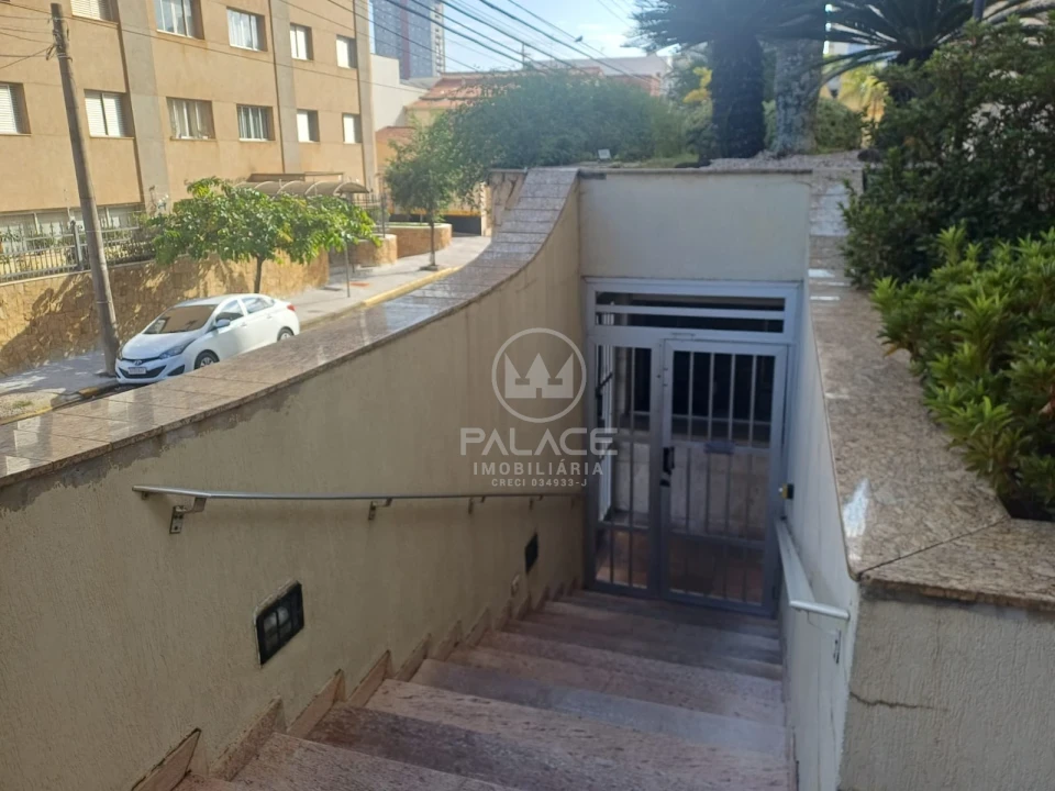 APARTAMENTO A VENDA NO EDIFICIO VERSALHES