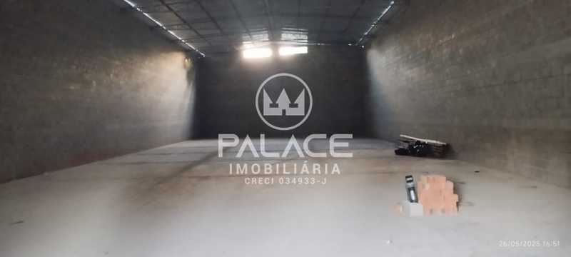 Imagens do imóveis Barracão :  / Comercial / Jardim Algodoal