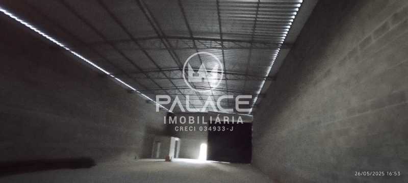 Imagens do imóveis Barracão :  / Comercial / Jardim Algodoal