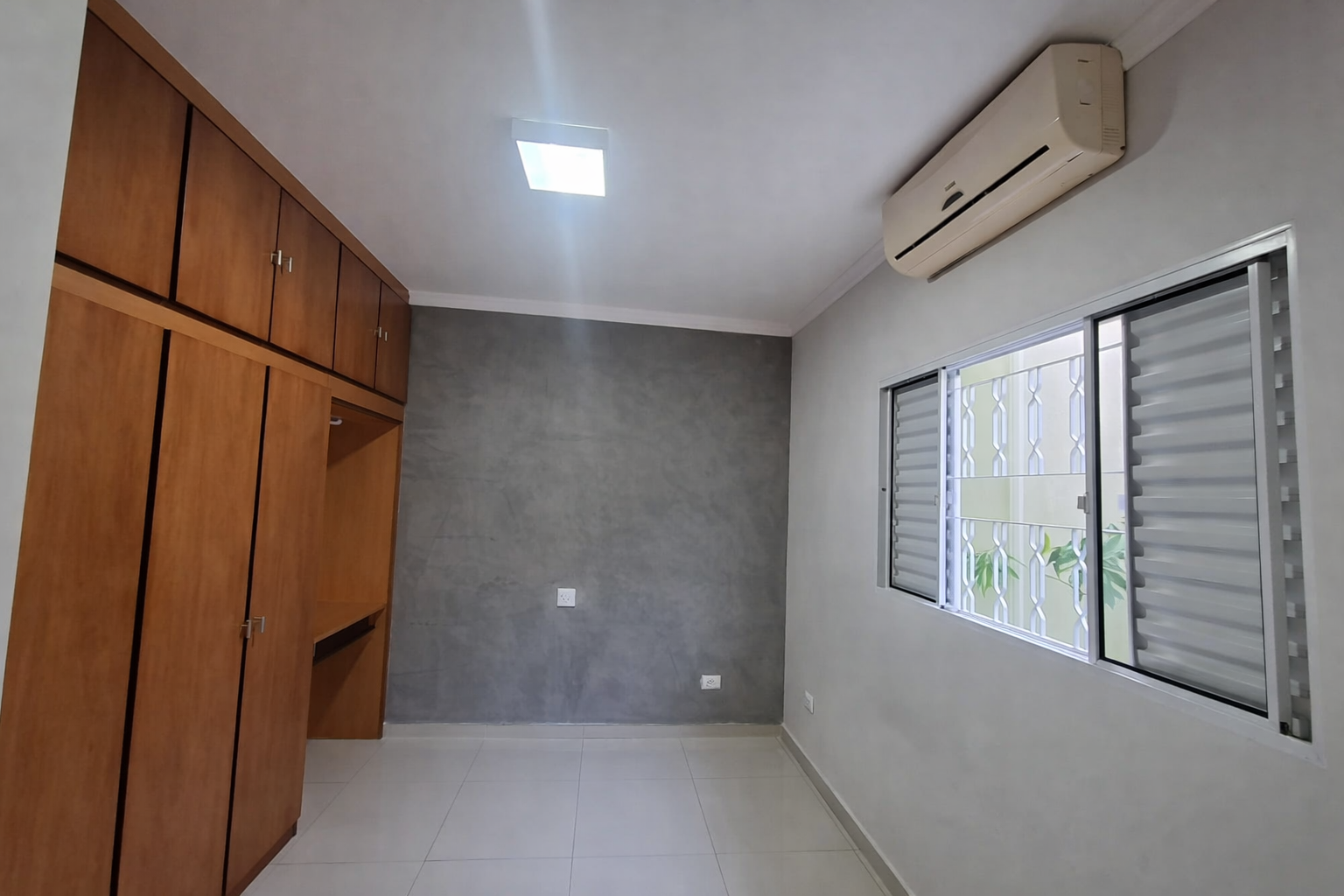 CASA PARA LOCAÇÃO / PAULICEIA / 3 QUARTOS