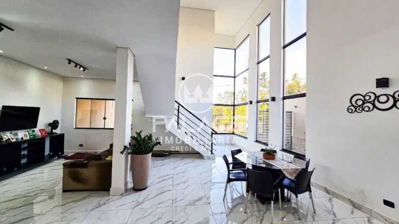 Imagens do imóveis Casa em Condomínio : Sobrado / Residencial / Horto ( Tupi )