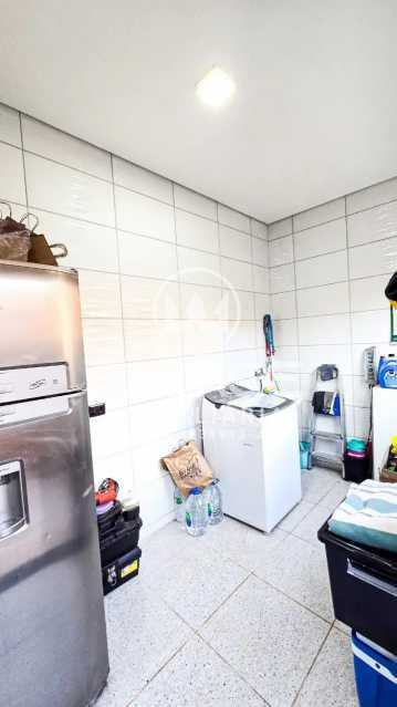 Imagens do imóveis Casa em Condomínio : Sobrado / Residencial / Horto ( Tupi )