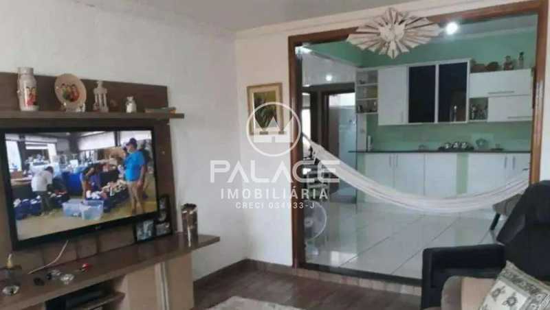 Imagens do imóveis Casa de rua : Térrea / Residencial / Nova América