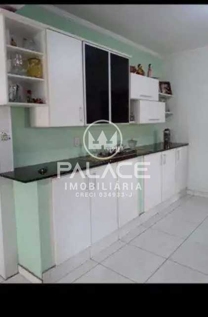 Imagens do imóveis Casa de rua : Térrea / Residencial / Nova América