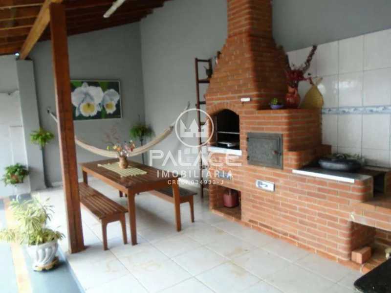 Imagens do imóveis Casa de rua : Térrea / Residencial / Nova América