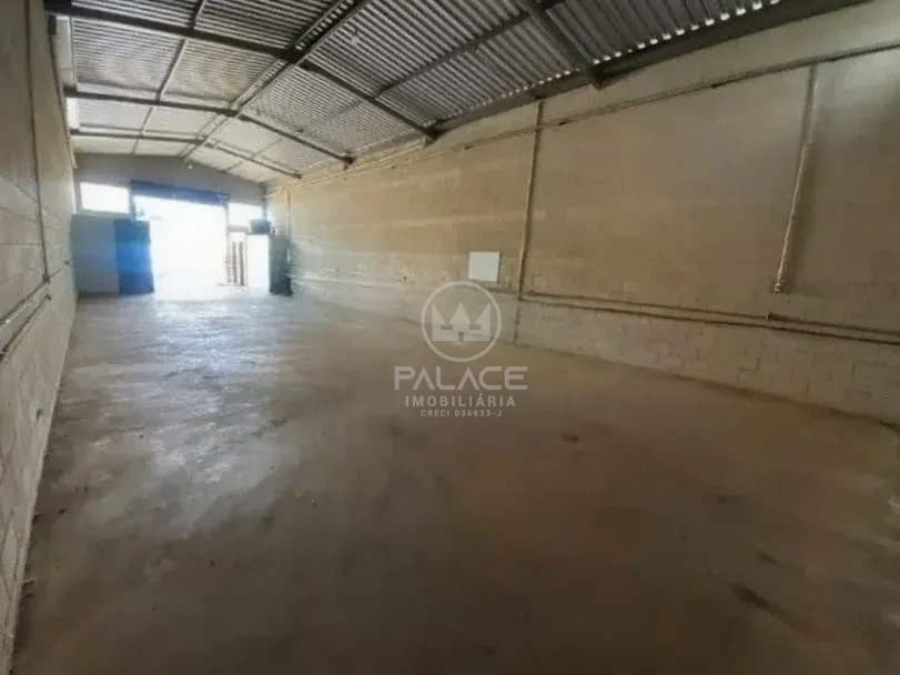 Barracão disponivel para locação
