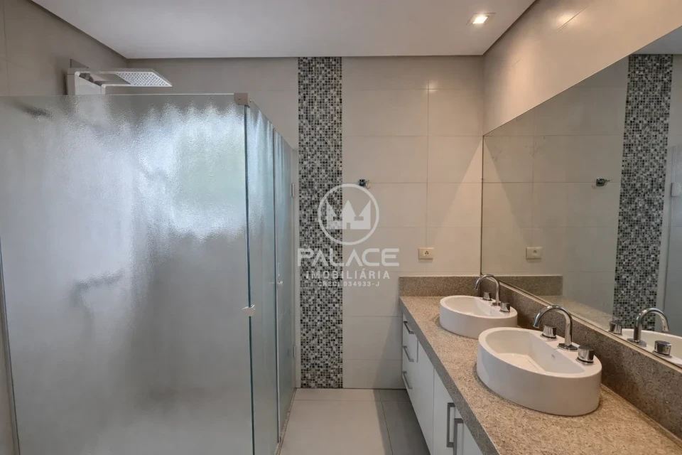 CASA PARA LOCAÇÃO / 3 QUARTOS/ TERRAS DO SINHO