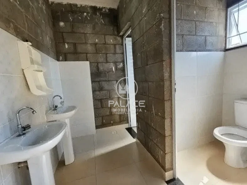 Barracão disponivel para locação