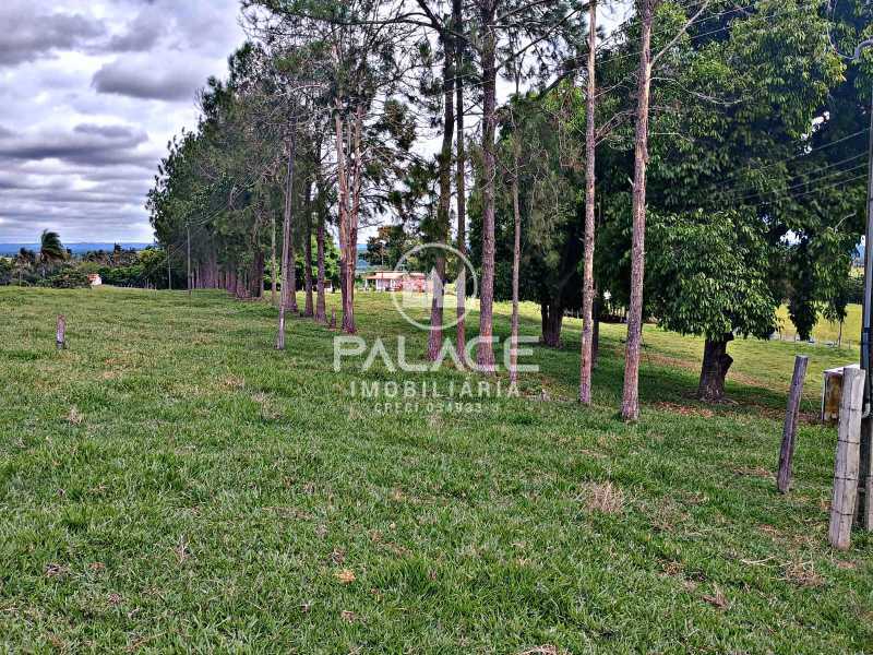 Imagens do imóveis Sítio com 7 alqueires e 3 casas a venda em Conchas, SP.