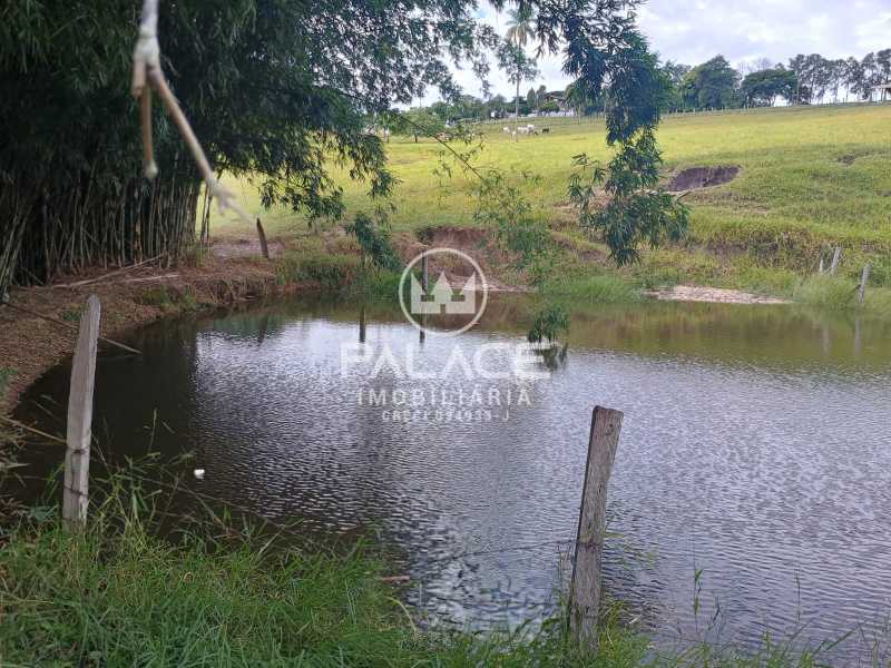 Imagens do imóveis Sítio com 7 alqueires e 3 casas a venda em Conchas, SP.