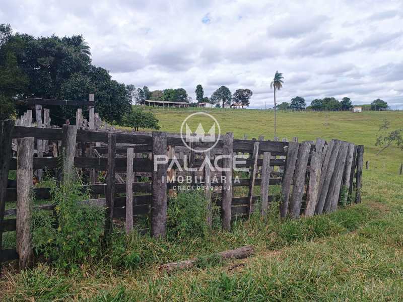 Imagens do imóveis Sítio com 7 alqueires e 3 casas a venda em Conchas, SP.