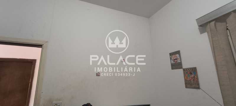 Imagens do imóveis Casa de rua :  / Residencial / Centro (Tupi)